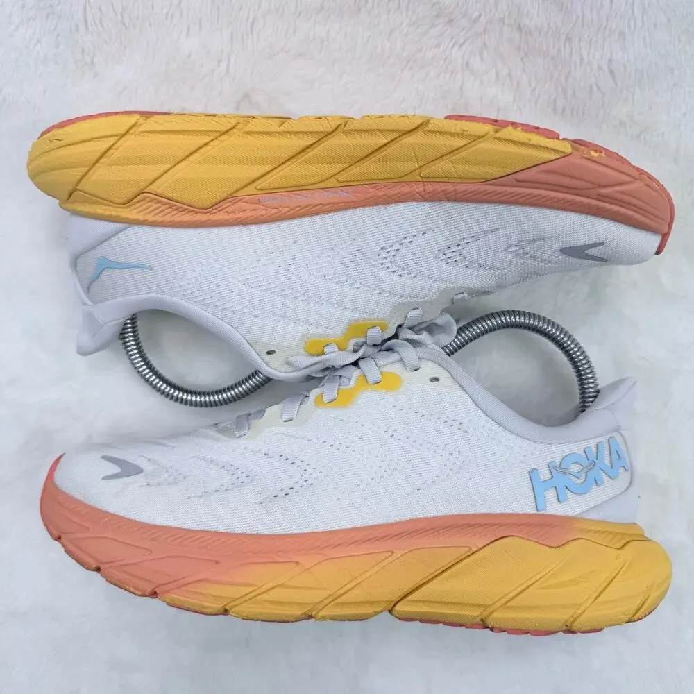 HOKA Arahi 6 Womens Running Shoes Nimbus Cloud Blanc de Blanc Size 7